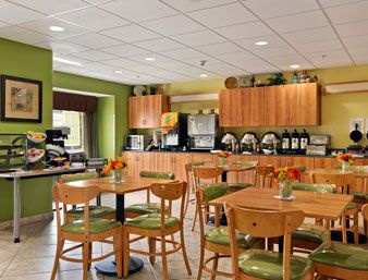 Microtel Inn & Suites Columbia Ristorante foto